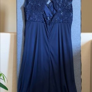 This is a beautiful blue party dress for wedding or just any occasion.!